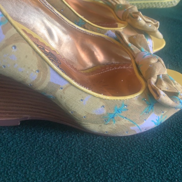 Wedges - Picture 4 of 5